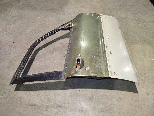 Foto 2ª: Puerta Delantera Derecha Nissan Patrol 2.8 TD [RD28ETI] (1999)