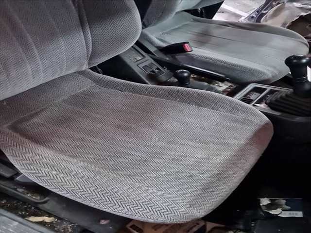 Foto 2ª: Asiento Delantero Derecho Suzuki Vitara 1.6 SE 416) 95CV 70KW [G16B] (1994)