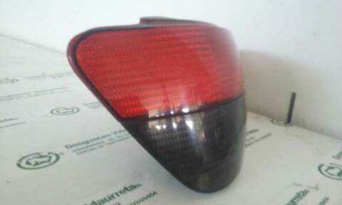 Foto 2ª: Piloto Trasero Izquierdo Peugeot 306 BERLINA 132CV 97KW