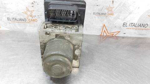 Foto 4ª: Abs Toyota Corolla 2.0 D-4D LINEA TERRA 5-PTAS.) 90CV 66KW [1CDFTV] (2002)