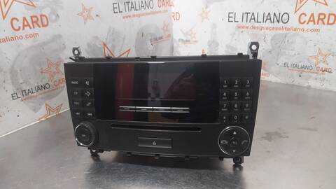 Foto 1ª: Sistema Audio Radio CD Mercedes Clase C 160 BERLINA 170CV 125KW [646963] (2000)
