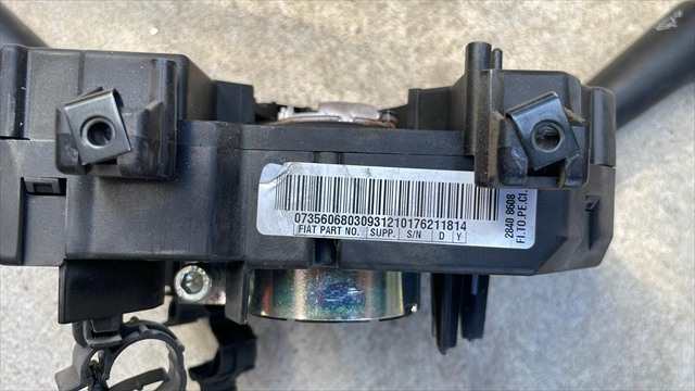 Foto 3ª: Mando Multifuncion Opel Combo 1.3 JTD 2011-2018 [263A2000] (2014)