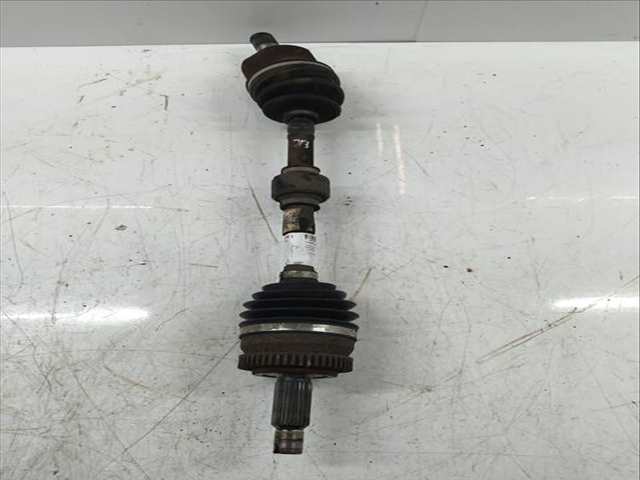 Transmision Delantera Izquierda Kia Carens 116 CV 85KW