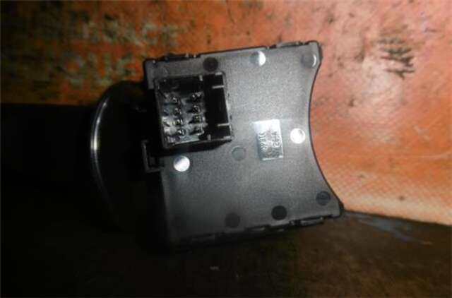 Foto 2ª: Mando Multifuncion Chevrolet Orlando 2.0 LT [2.0 LTR. - 96 KW DIESEL CAT] [Z20D1]