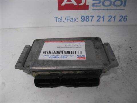 Foto 1ª: Centralita Motor ECU Fiat Stilo 1.9 JTD 192_XE1A) 115CV 85KW [192 A1.000] (2000)