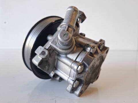 Foto 2ª: Bomba de Direccion Audi A4 3.0 TDI QUATTRO 204CV (2004)