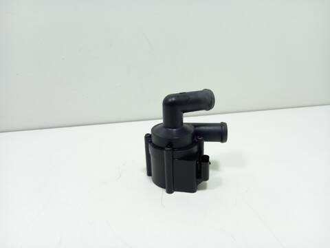 Foto 2ª: Bomba de Agua Audi A3 CBAB (2008)