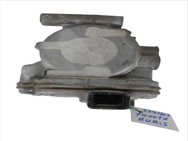 Foto 3ª: Compresor Aire Acondicionado Toyota Auris 1.8 HYBRID ZWE186_ ZWE186R) (2012)