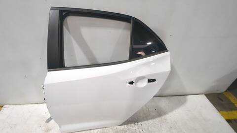 Foto 2ª: Puerta Trasera Izquierda Toyota Corolla 1.8 VVTI HYBRID ZWE219) HATCHBACK 140CV 103KW [2ZR-FXE] (2020)