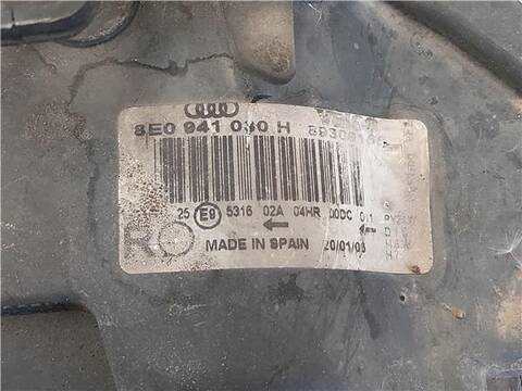 Foto 3ª: Faro Derecho Audi A4 2.5 TDI QUATTRO 132KW) AVANT 180CV [BAU] (2003)