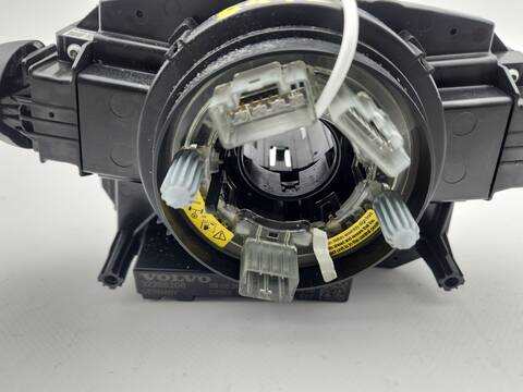 Foto 4ª: Mando Multifuncion Volvo XC 40 T3 163CV 120KW [B3154T7] (2019)