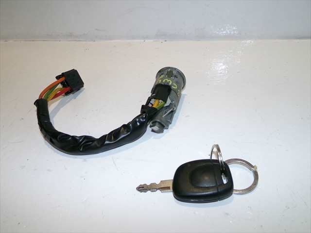 Foto 2ª: Antirrobo Renault Clio 1.2 G 2001-2005 [D4FG7] (2004)