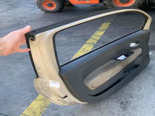 Foto 2ª: Puerta Delantera Izquierda Fiat 500 1.2 8V 69CV 0CV [169A4000] (2014)