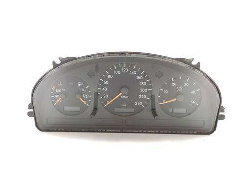 Foto 1ª: Cuadro de Instrumentos Mercedes Clase ML 270 CDI W163) 163.113 [612963] (2004)