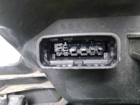 Foto 3ª: Faro Izquierdo Renault Laguna 1.5 DCI BT00 BT0A BT0T BT1J) 110CV 81KW [K9K846] (2011)