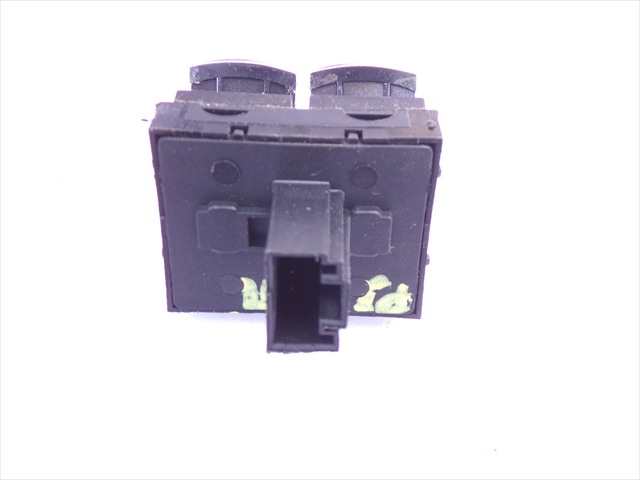 Foto 2ª: Botonera Elevalunas Seat Ibiza 1.6 TDI MODELO 6J,2008-2012 [CAY] (2011)