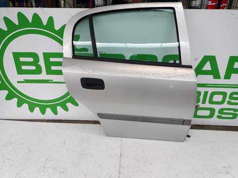 Puerta Trasera Derecha Opel Astra 1.6 16V 101CV