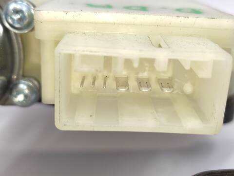 Foto 3ª: Elevalunas Eléctrico Delantero Derecho Skoda Fabia 1.4 TDI 75CV 55KW [CUSA] (2017)