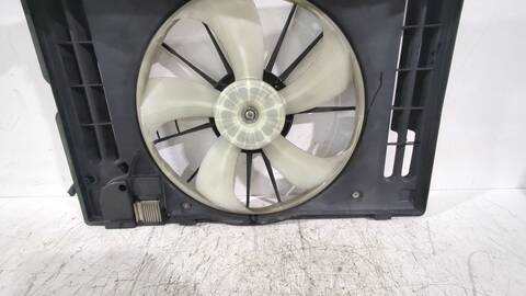 Foto 2ª: Electroventilador Toyota Auris 1.6 ZRE151_) 124CV 91KW [1ZR-FE] (2007)