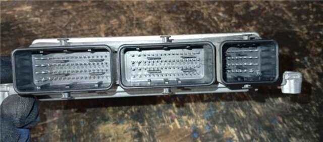 Foto 3ª: Centralita Motor ECU Nissan Qashqai 1.2 ACENTA [1.2 LTR. - 85 KW 16V CAT]