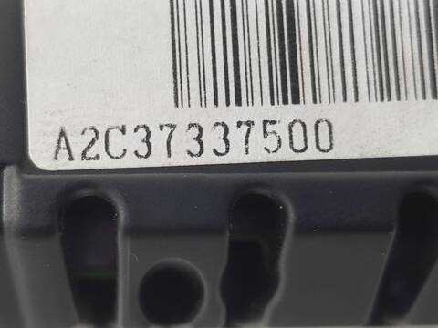 Foto 3ª: Pantalla Multifuncion Mercedes Clase A 140 1.6 156CV [270910] (2012)