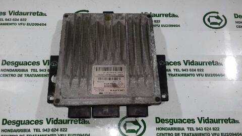 Centralita Motor ECU Renault Megane CONFORT AUTHENTIQUE BERLINA 101CV 74KW II CLASSIC BERLINA