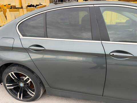 Foto 1ª: Puerta Trasera Derecha Bmw Serie 5 518 BERLINA (2008)