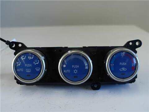 Foto 1ª: Mando Calefacción A. A. Mitsubishi L200 2.5 DI-D KB4T) 136CV 100KW [4 D 56 HP] (2008)