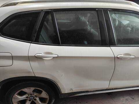 Foto 1ª: Puerta Trasera Derecha Bmw X1 2.0 D E84) 177CV 130KW N47D20C (2010)