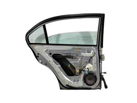Foto 2ª: Puerta Trasera Izquierda Chevrolet Epica LT 2 DIESEL CAT 150CV (2006)