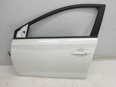 Puerta Delantera Izquierda Hyundai i20 KLASS