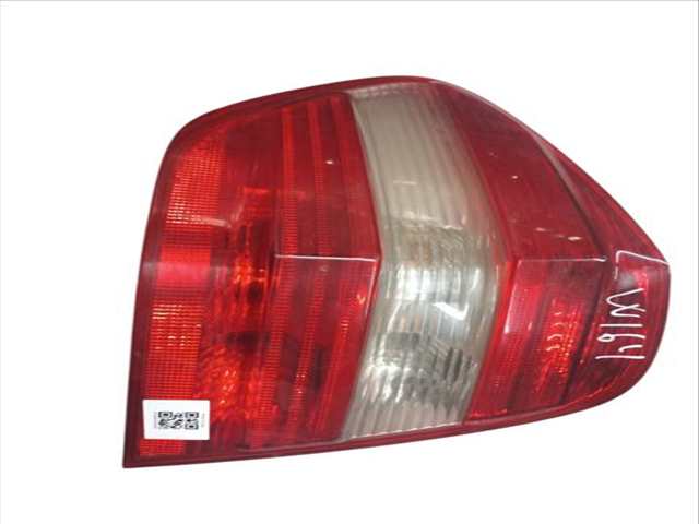 Foto 3ª: Piloto Trasero Izquierdo Mercedes Clase ML 320 3.0 CDI 4-MATIC V6 164.122) 224CV (2005)