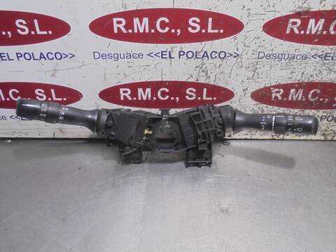 Mando Luces Toyota Avensis ACTIVE 150CV 110KW