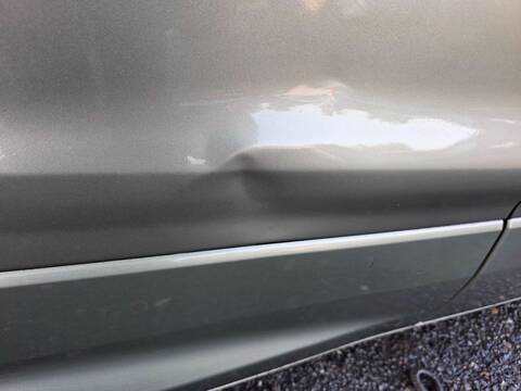 Foto 2ª: Puerta Trasera Derecha Ford Kuga VIGNALE 179CV 132KW (2014)
