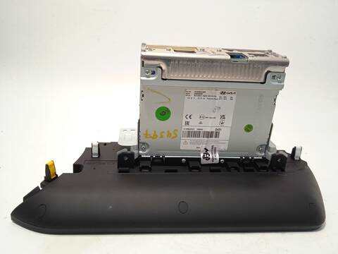 Foto 4ª: Sistema Audio Radio CD Hyundai i20 1.2 84CV 62KW [G4LF] (2023)