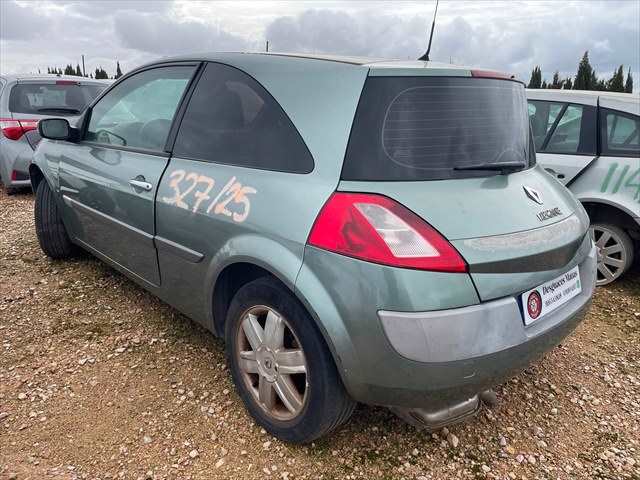 Foto 2ª: Piloto Trasero Izquierdo Renault Megane 1.5 DCI 100cv [K9K] (2004)