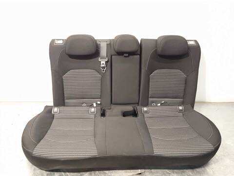 Foto 4ª: Asientos Traseros Kia Xceed 1.0 TGDI CAT 120CV 88KW [G3LE] (2023)
