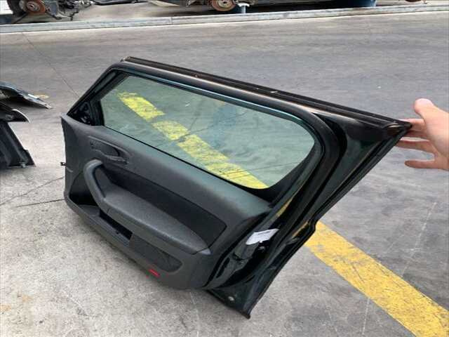 Foto 2ª: Puerta Delantera Derecha Skoda Yeti 1.2 TSI 105CV 0CV [CBZB] (2010)