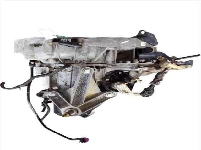 Foto 2ª: Caja Cambios Nissan Almera 1.5 DCI (2000)