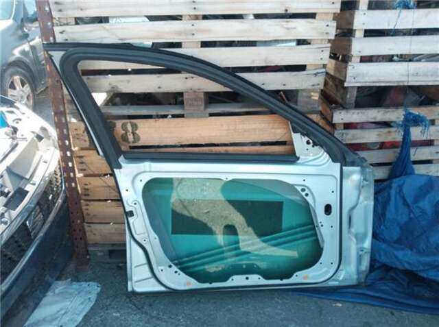 Foto 2ª: Puerta Delantera Izquierda Mercedes Clase C 160 2.2 C 220 CDI (204.008) [2.2 LTR. - 125 KW CDI CAT] [OM 646.811]