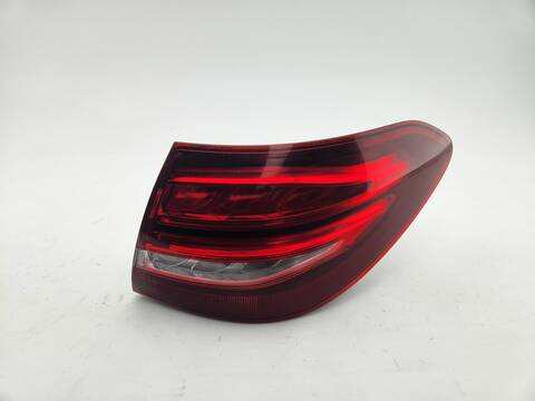 Piloto Trasero Derecho Mercedes Clase C 160 C 350 T E 205.247) 279CV FAMILIAR