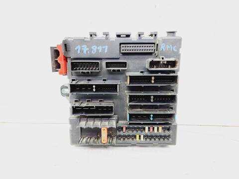 Caja Reles Fusibles Opel Vectra CLUB BERLINA 101CV 74KW
