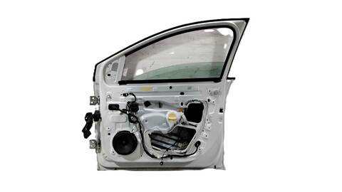 Foto 3ª: Puerta Delantera Derecha Dacia Sandero COMFORT 1 TCE CAT 91CV [H4D480] (2020)