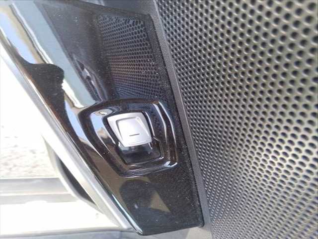 Foto 3ª: Botonera Elevalunas Ssangyong Tivoli CRYSTAL 4X2 116CV 85KW [673910] (2017)