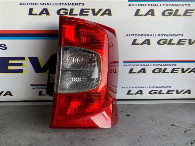 Piloto Trasero Derecho Citroen Nemo 1.4 HDI 70CV A DESDE 12/2007)