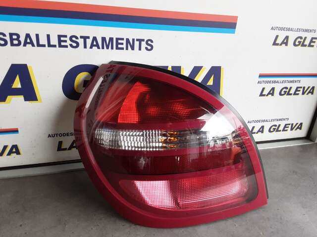 Piloto Trasero Izquierdo Nissan Almera 1.5D 0CV