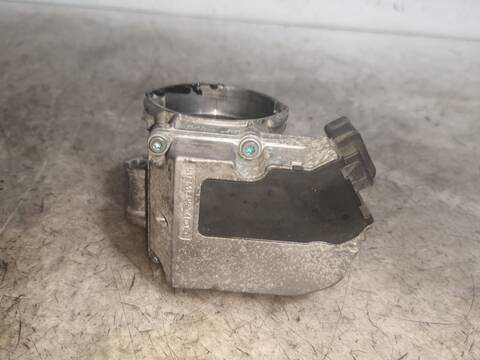 Foto 2ª: Caja Mariposa Volkswagen Golf BKC (2005)