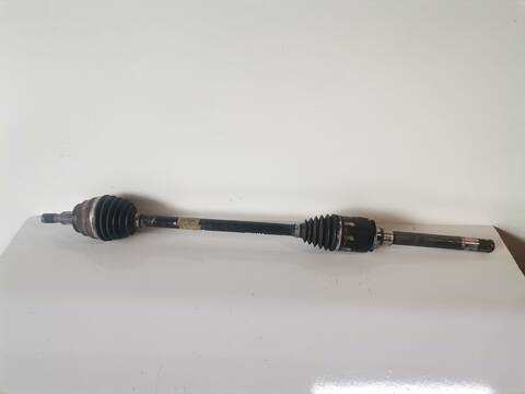 Transmision Delantera Derecha Mercedes Clase R 280 R 350 CDI 4MATIC 251.022) 224CV