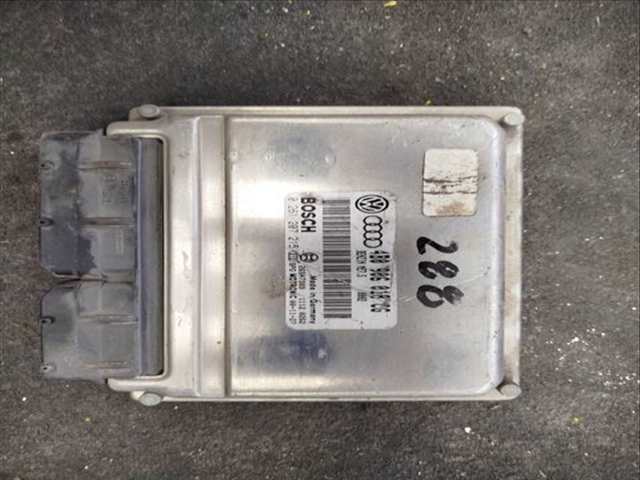 Foto 1ª: Centralita Motor ECU Volkswagen Passat BERLINA (2003)