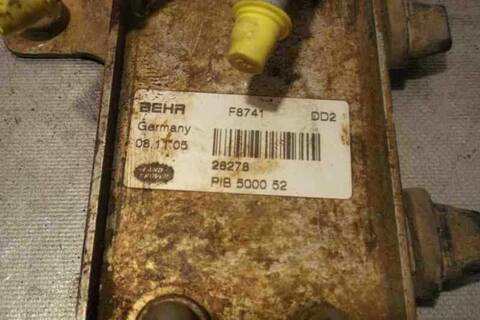 Foto 2ª: Radiador Aceite Land Rover Range 2.7 TD V6 CAT 190CV 140KW [276DT] (2005)